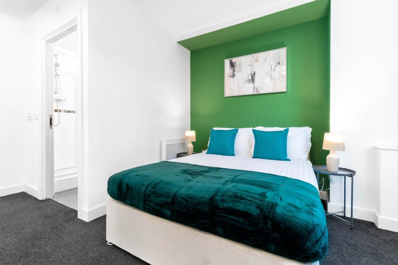 Beautiful Birmingham Central Spacious Apartment-Free Parking, Wifi, Contractors, Hs2, Bullring, Birmingham City Fc Zewnętrze zdjęcie